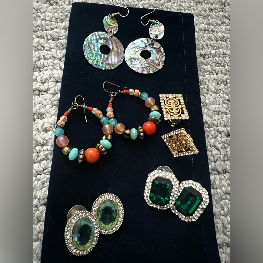 5 Pair of Multicolor Earrings